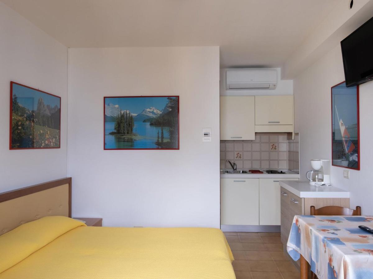 Locazione Turistica Casa Maria-5 By Interhome Assenza di Brenzone Luaran gambar